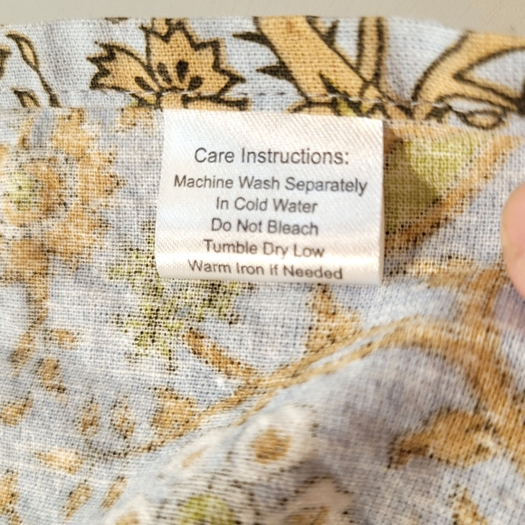 Vintage Paisley Kitchen Tie on Bib Apron - Picture 6 of 7